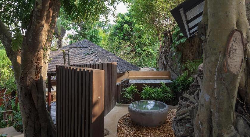 The Spa Resorts - Lamai Village Pantai Chaweng Luaran gambar